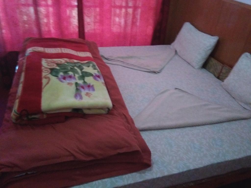 Galaxy Guest House Hundar Ngoại thất bức ảnh