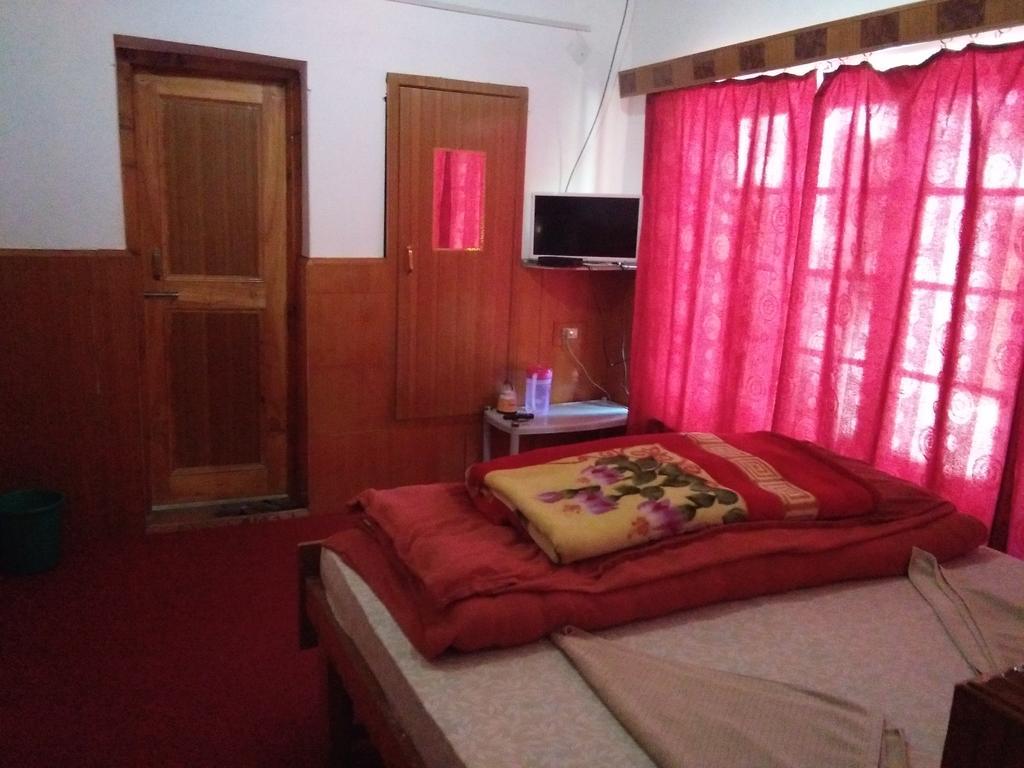 Galaxy Guest House Hundar Ngoại thất bức ảnh