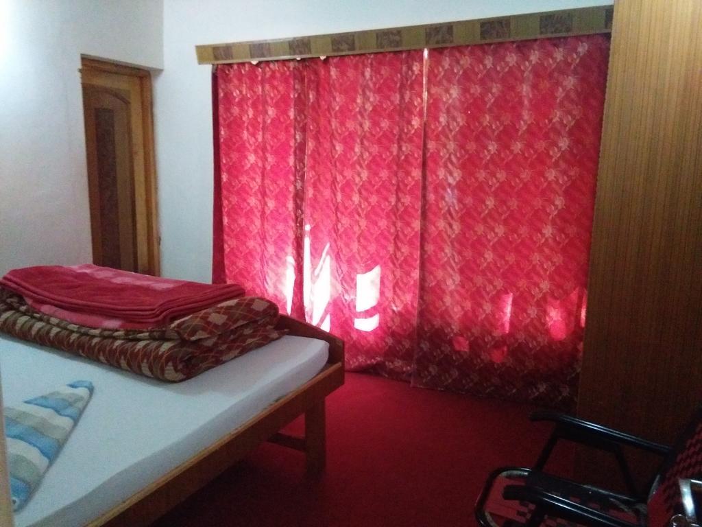 Galaxy Guest House Hundar Ngoại thất bức ảnh